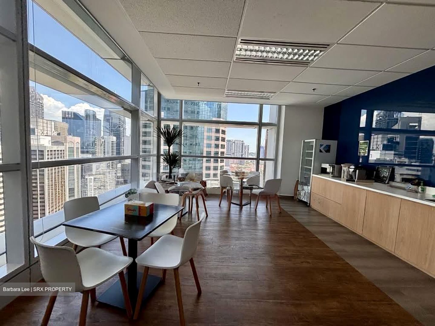 Samsung Hub (D1), Office #554780871